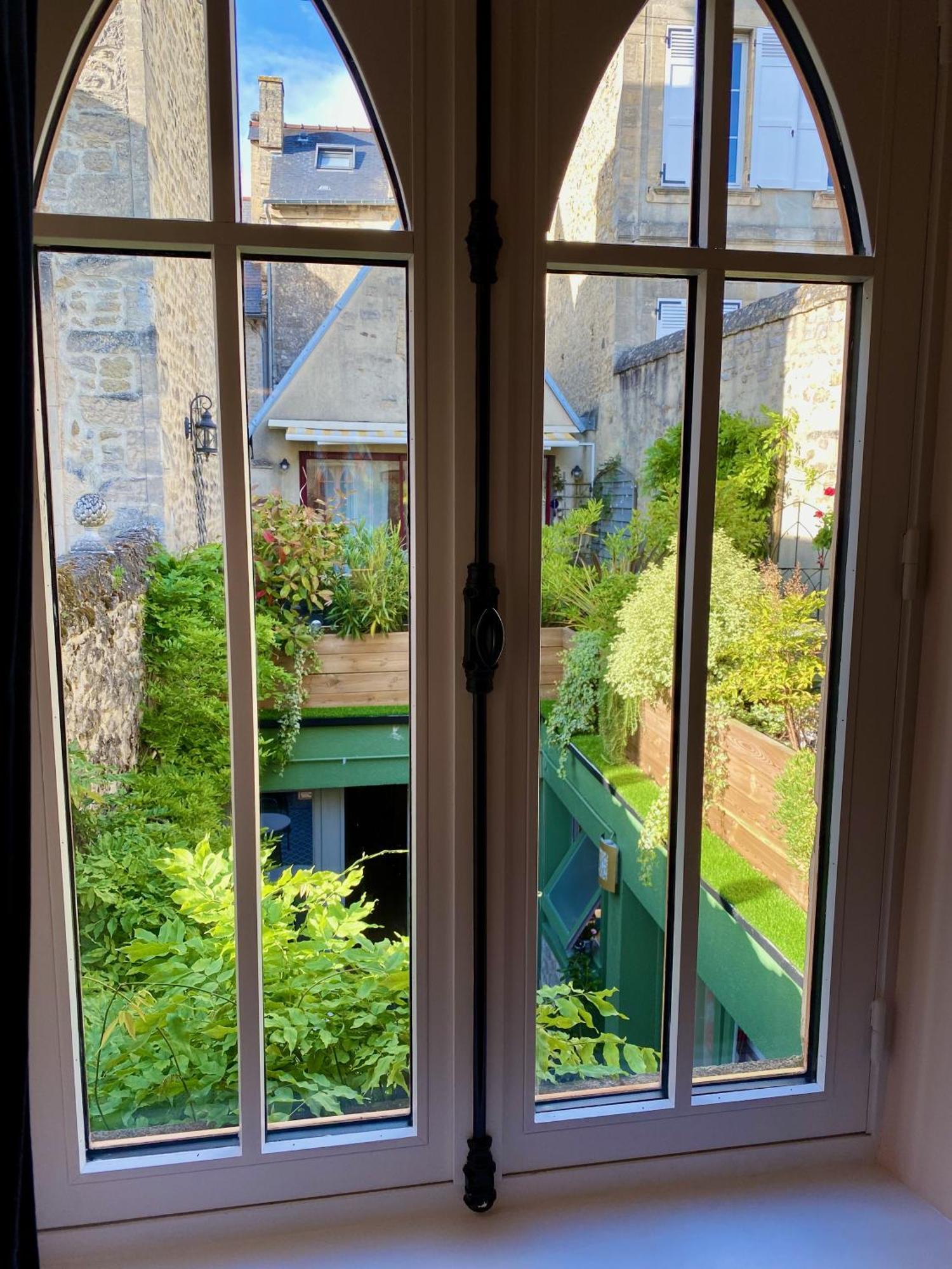 Le Clos De La Chapelle Bayeux Exteriör bild